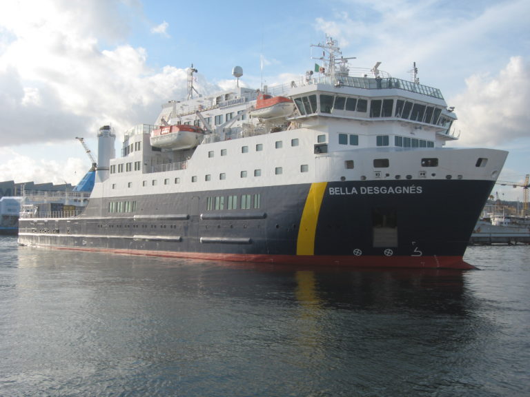 PAX-CONTAINER VESSELS - Cebarka